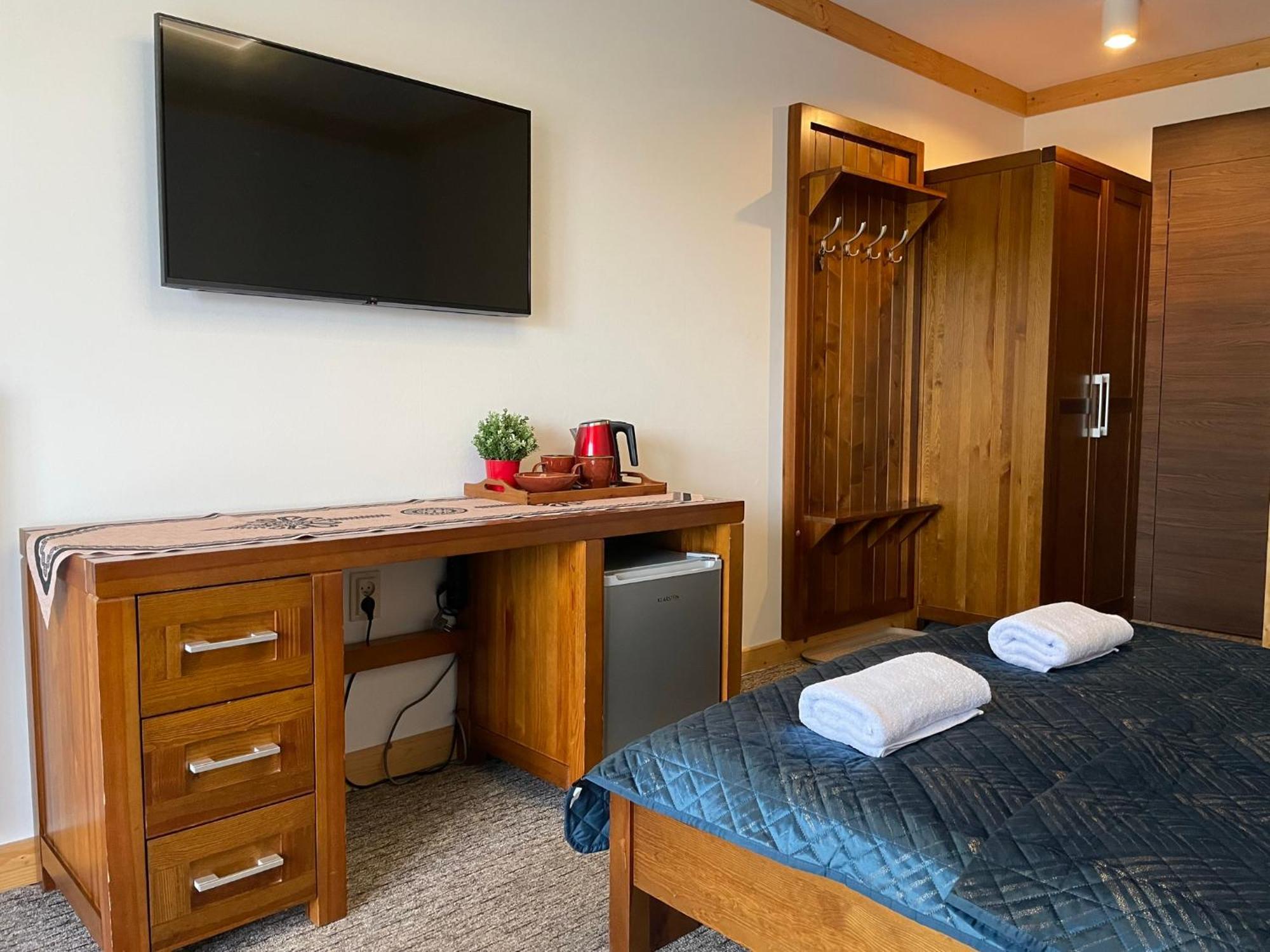 Willa Krolewska - Wellness Spa - Widokowe Pokoje I Apartamenty 考斯赛力克 外观 照片
