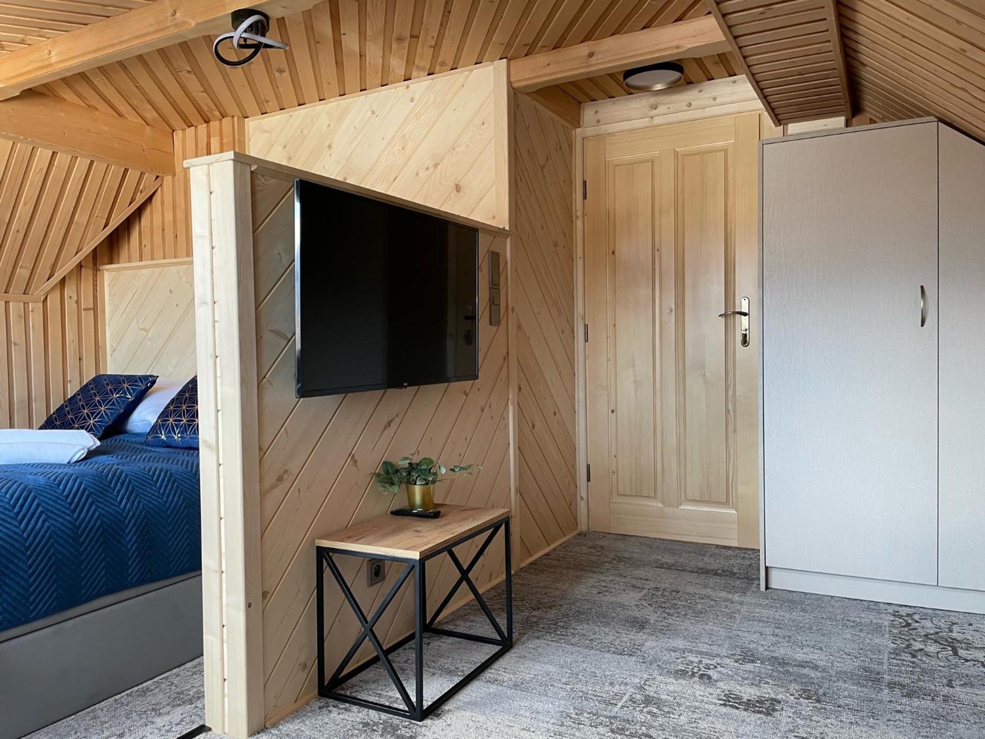 Willa Krolewska - Wellness Spa - Widokowe Pokoje I Apartamenty 考斯赛力克 客房 照片
